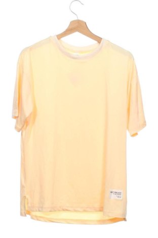 Детска тениска SHEIN, Размер 14-15y/ 168-170 см, Цвят Жълт, Цена 5,62 €