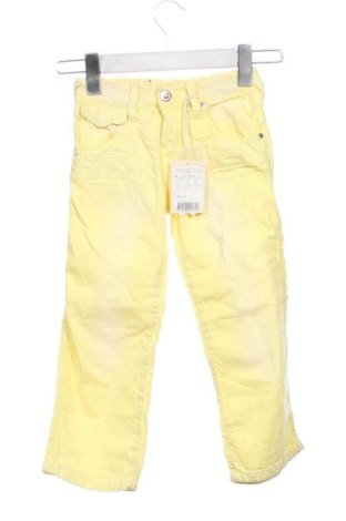 Dziecięce jeansy Brums, Rozmiar 3-4y/ 104-110 cm, Kolor Żółty, Cena 137,99 zł