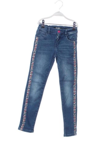 Детски дънки Guess, Размер 6-7y/ 122-128 см, Цвят Син, Цена 25,00 €, #136628948