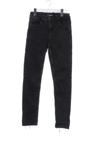 Dětské džíny  Zara, Velikost 12-13y/ 158-164 cm, Barva Černá, Cena  255,00 Kč