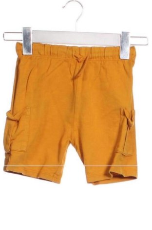 Kinder Shorts LC Waikiki, Größe 3-4y/ 104-110 cm, Farbe Gelb, Preis 7,00 €