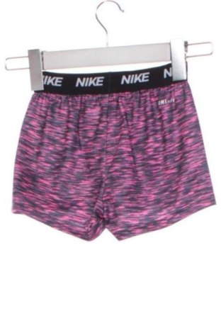 Detské krátke nohavice  Nike, Veľkosť 12-18m/ 80-86 cm, Farba Viacfarebná, Cena  37,95 €