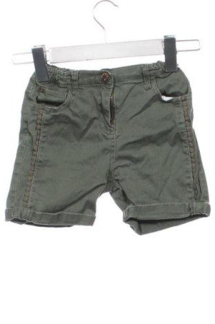 Παιδικό κοντό παντελόνι Topolino, Μέγεθος 5-6y/ 116-122 εκ., Χρώμα Πράσινο, Τιμή 7,16 €