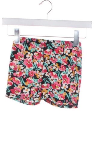 Παιδικό κοντό παντελόνι Unbranded, Μέγεθος 5-6y/ 116-122 εκ., Χρώμα Πολύχρωμο, Τιμή 7,00 €