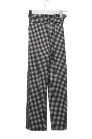 Kinderhose Kiabi, Größe 9-10y/ 140-146 cm, Farbe Mehrfarbig, Preis 11,00 €