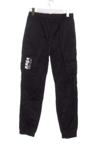Pantaloni de trening, pentru copii Chapter, Mărime 12-13y/ 158-164 cm, Culoare Negru, Preț 79,99 Lei