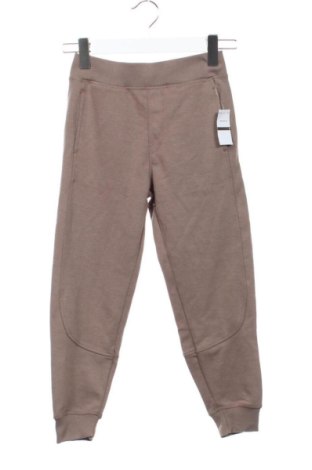 Детско спортно долнище DKNY Jeans, Размер 7-8y/ 128-134 см, Цвят Кафяв, Цена 44,50 €