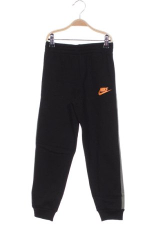 Dětské tepláky Nike, Velikost 5-6y/ 116-122 cm, Barva Černá, Cena  1 169,00 Kč