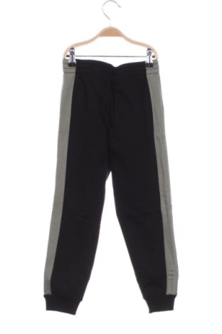 Dětské tepláky Nike, Velikost 5-6y/ 116-122 cm, Barva Černá, Cena  1 169,00 Kč