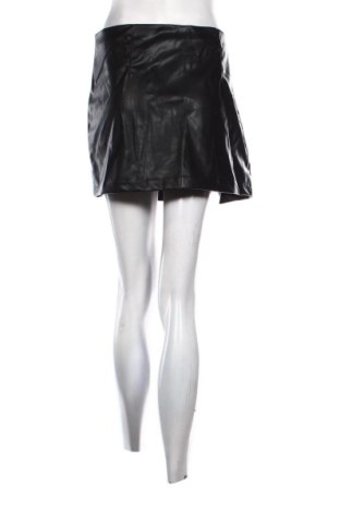 Кожена пола H&M Divided, Размер XL, Цвят Черен, Цена 10,00 €