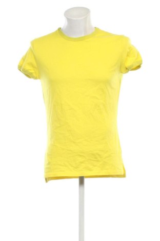Herren Shirt Vivienne Westwood, Größe M, Farbe Gelb, Preis 112,99 €, #136507371