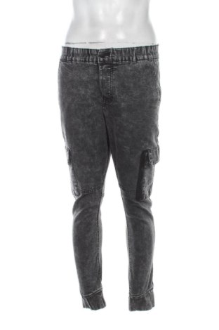 Мъжки дънки Bershka, Размер S, Цвят Сив, Цена 20,45 €