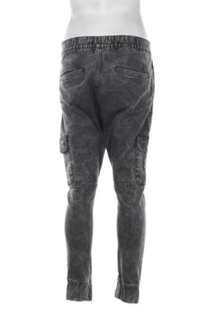 Мъжки дънки Bershka, Размер S, Цвят Сив, Цена 20,45 €