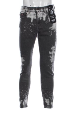 Мъжки дънки Diesel, Размер M, Цвят Многоцветен, Цена 120,00 €, #136613060
