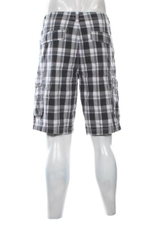 Pantaloni scurți de bărbați Bruno Banani, Mărime L, Culoare Multicolor, Preț 243,09 Lei