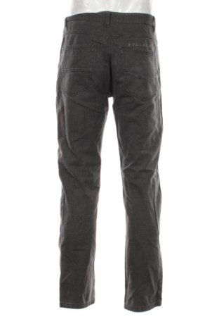 Herrenhose Billabong, Größe M, Farbe Grau, Preis 25,00 €