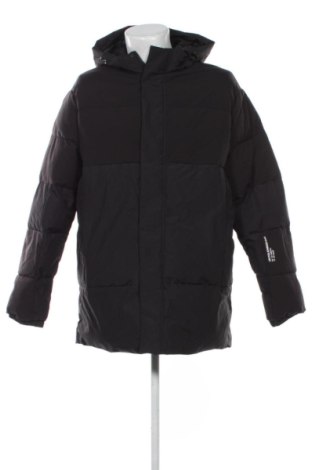 Мъжко яке Jack & Jones, Размер XL, Цвят Черен, Цена 32,21 €, #133853270