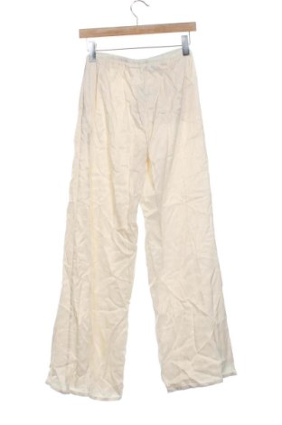 Πιτζάμες Bershka, Μέγεθος XS, Χρώμα Εκρού, Τιμή 37,99 €