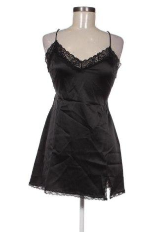 Pijama Bershka, Mărime S, Culoare Negru, Preț 196,99 Lei