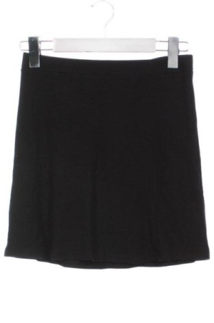 Rock Bershka, Größe S, Farbe Schwarz, Preis 10,00 €