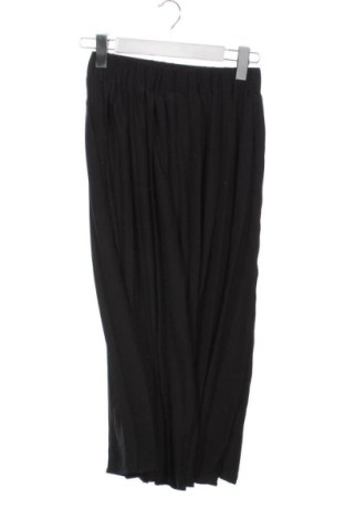 Пола H&M, Размер XS, Цвят Черен, Цена 12,00 €
