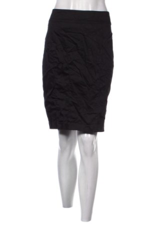 Пола H&M, Размер L, Цвят Черен, Цена 11,75 €, #136631935
