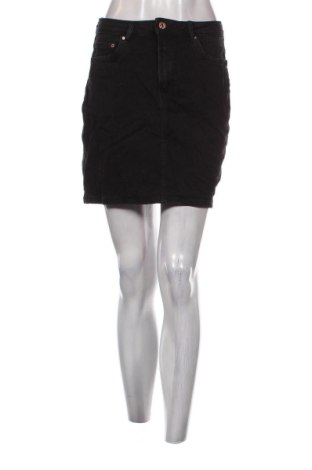 Пола H&M, Размер M, Цвят Черен, Цена 15,33 €, #136646803