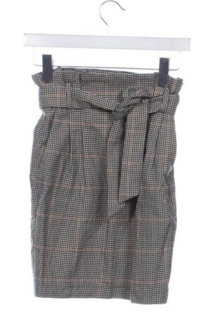 Пола H&M, Размер XS, Цвят Многоцветен, Цена 10,00 €, #136660501