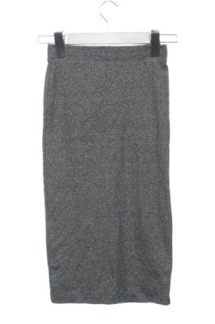 Пола H&M Divided, Размер XS, Цвят Сив, Цена 10,22 €