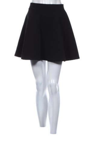 Пола H&M Divided, Размер S, Цвят Черен, Цена 10,00 €