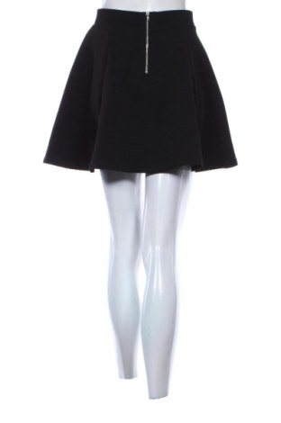 Пола H&M Divided, Размер S, Цвят Черен, Цена 10,00 €