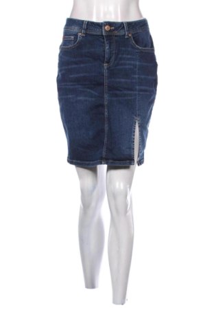 Fustă Lee Cooper, Mărime M, Culoare Albastru, Preț 109,00 Lei, #136666442