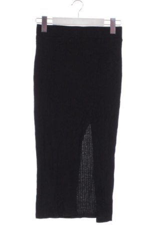 Пола SHEIN, Размер XS, Цвят Черен, Цена 12,27 €