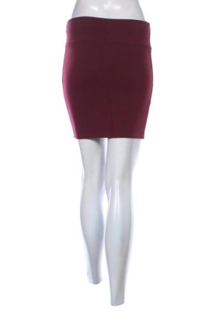 Fustă Stradivarius, Mărime S, Culoare Roșu, Preț 50,62 Lei