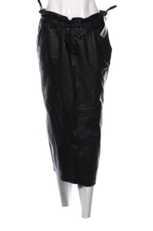 Szoknya Unbranded, Méret M, Szín Fekete, Ár 9 033 Ft