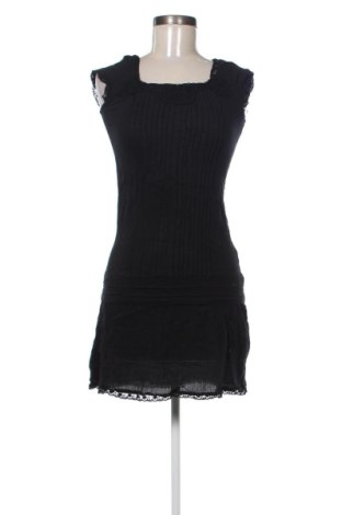 Kleid 3 Suisses, Größe XXS, Farbe Schwarz, Preis 19,95 €