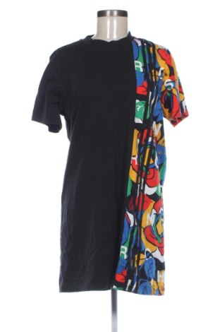Рокля Adidas Originals, Размер M, Цвят Многоцветен, Цена 42,00 €