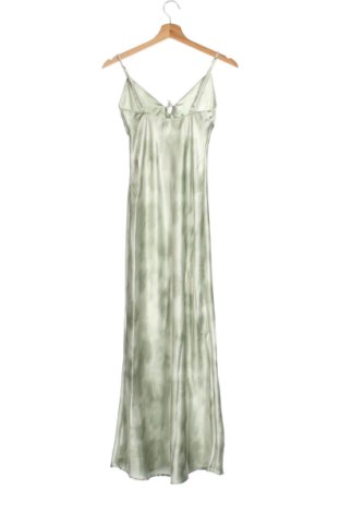 Kleid Bershka, Größe XS, Farbe Grün, Preis 28,76 €