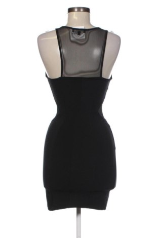 Рокля Bershka, Размер S, Цвят Черен, Цена 20,00 €