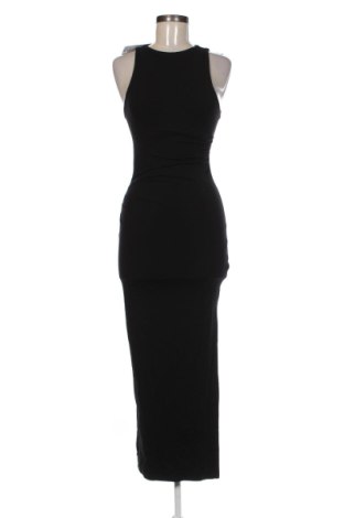Рокля Bershka, Размер XS, Цвят Черен, Цена 32,21 €