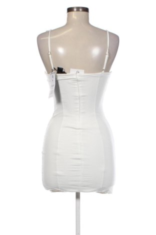 Рокля Bershka, Размер S, Цвят Бял, Цена 26,07 €