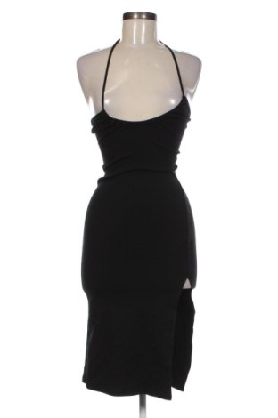 Sukienka Bershka, Rozmiar S, Kolor Czarny, Cena 166,99 zł