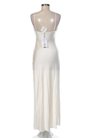 Рокля Bershka, Размер S, Цвят Екрю, Цена 48,06 €