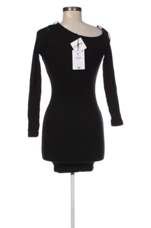 Rochie Bershka, Mărime S, Culoare Negru, Preț 196,99 Lei