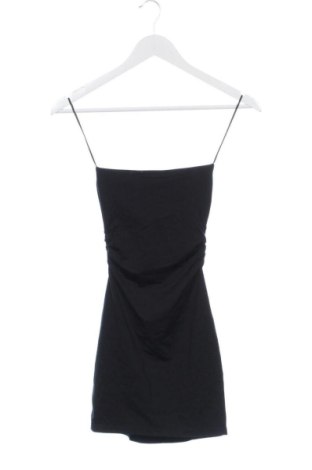 Рокля Bershka, Размер XS, Цвят Черен, Цена 20,00 €