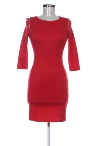 Rochie Bershka, Mărime S, Culoare Roșu, Preț 103,96 Lei