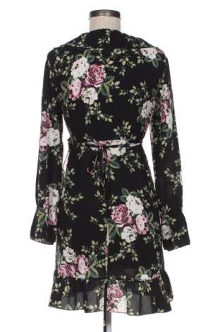 Рокля Boohoo, Размер S, Цвят Многоцветен, Цена 20,45 €