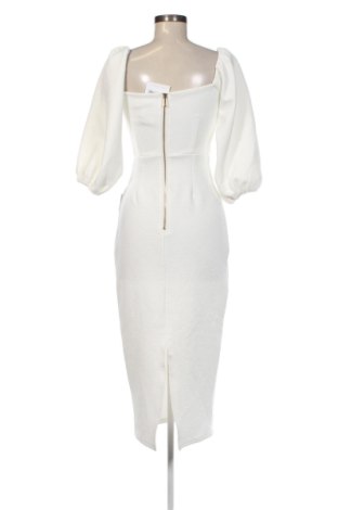 Kleid Bwldr, Größe M, Farbe Weiß, Preis 93,99 €