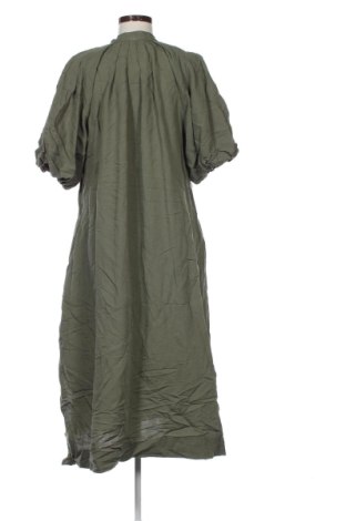 Kleid C&A, Größe L, Farbe Grün, Preis € 26,99
