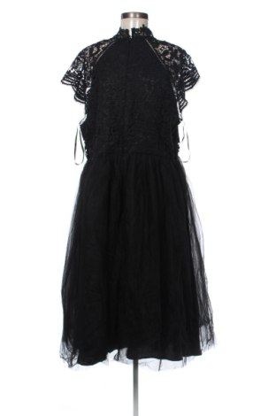 Kleid Chi Chi, Größe 3XL, Farbe Schwarz, Preis 32,00 €